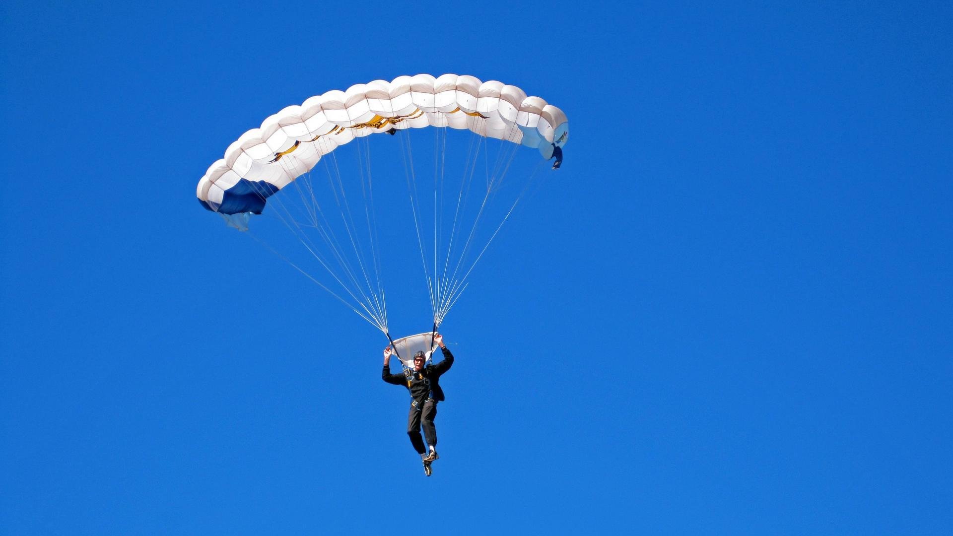 冰雪运动热潮席卷全国，全民参与助力冬奥遗产传承