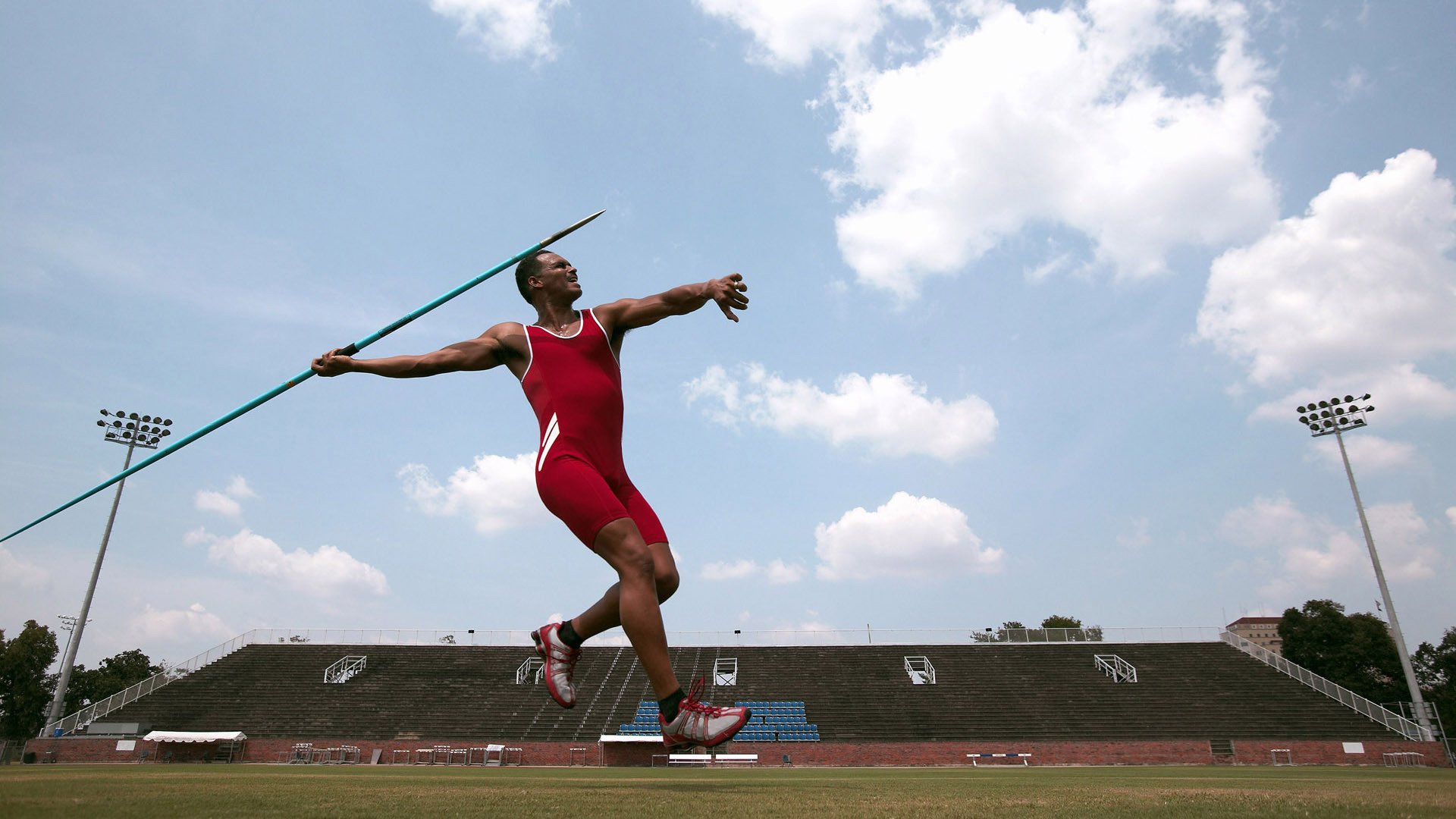 2024北京国际马拉松赛圆满落幕，埃塞俄比亚选手破赛会纪录夺